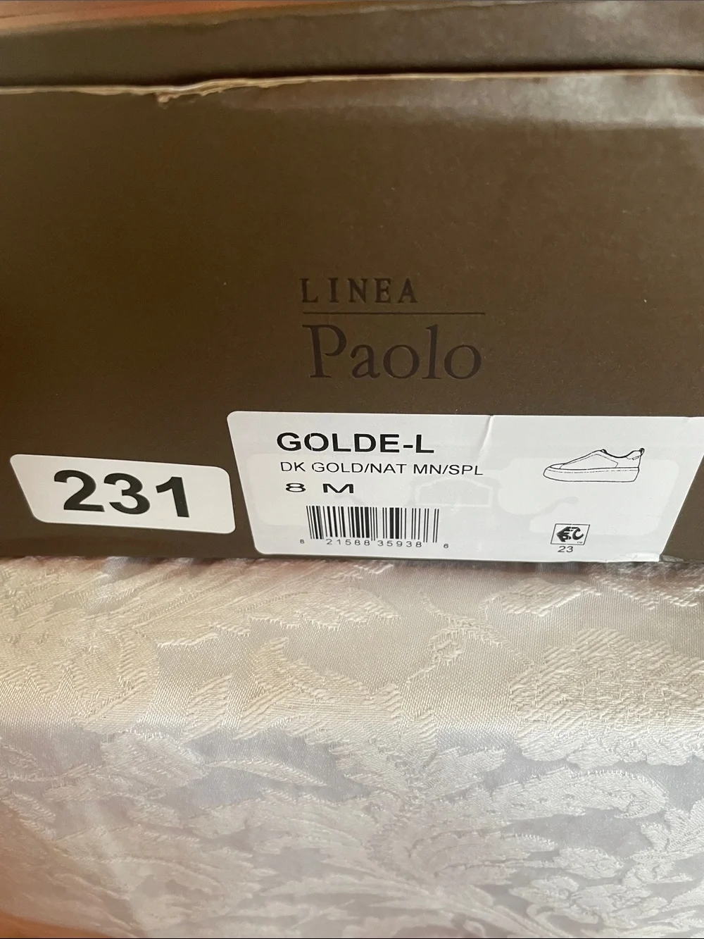 Paolo golden shiny